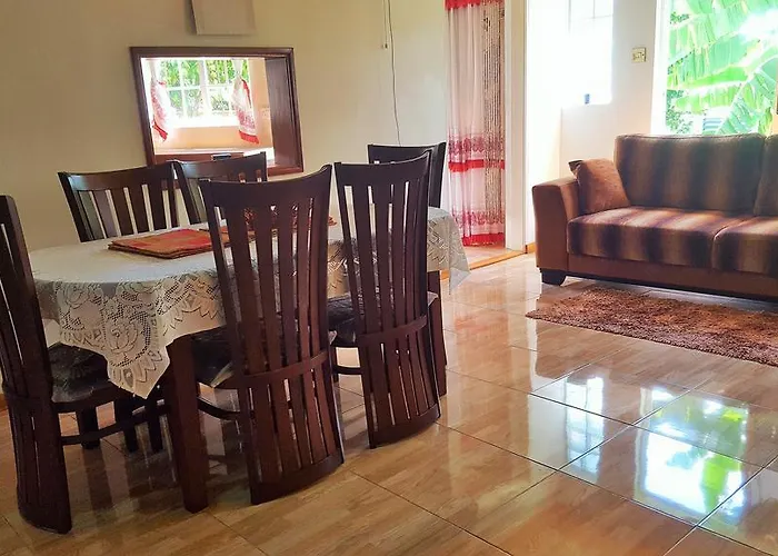 Hibiscus House Seychelles Self Catering