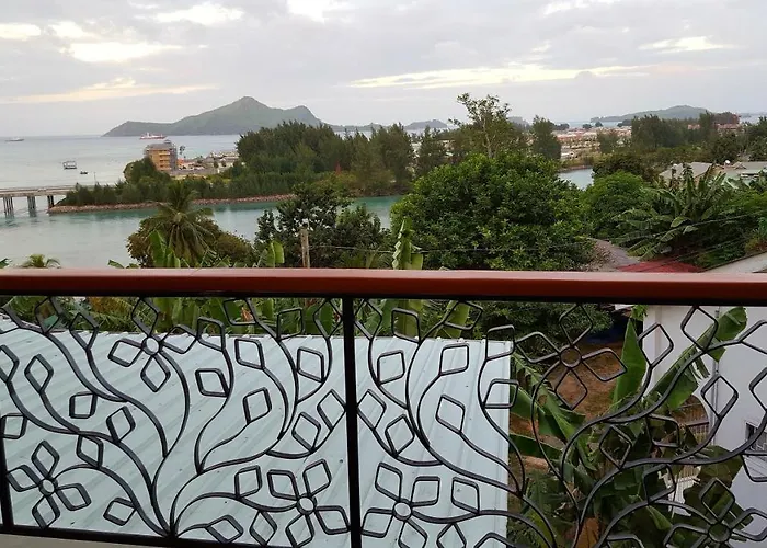 Hibiscus House Seychelles Self Catering