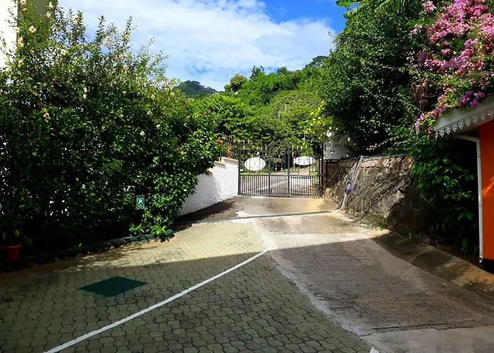 Apartamento Hibiscus House Seychelles Self Catering Victoria